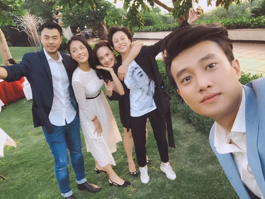 Bảo Hân hé lộ những hình ảnh không bao giờ lên sóng của “Về nhà đi con“ ảnh 2 Sự kiện - Bảo Hân bất ngờ lộ những hình ảnh không bao giờ lên sóng của