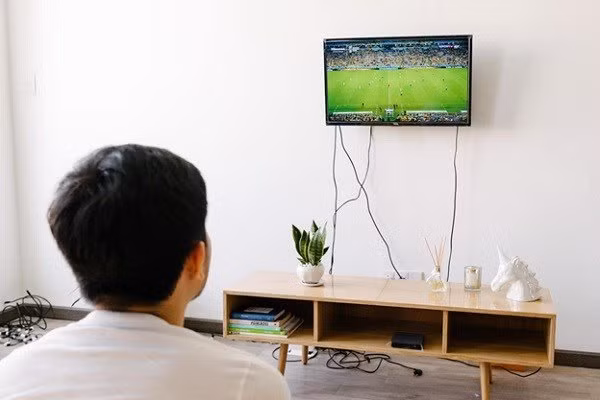 mua tivi nho luu y nay, vua phu hop voi nha o lai giup vuong phong thuy - 4