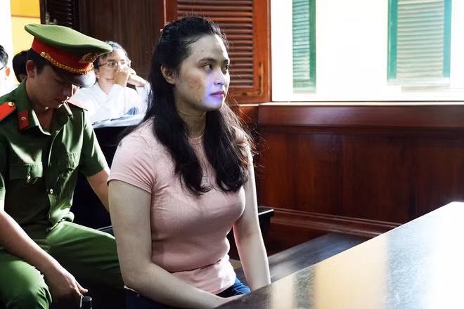 Sau 1 năm vào tù, có ai nhận ra đây là hotgirl Ngọc Miu xinh đẹp một thời? ảnh 17
