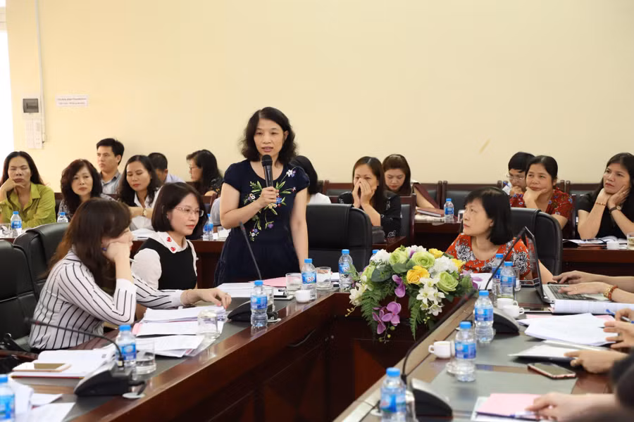 PGS.TS Bùi Thị Lâm – Trưởng Khoa Giáo dục Mầm non (Đại học Sư phạm Hà Nội).