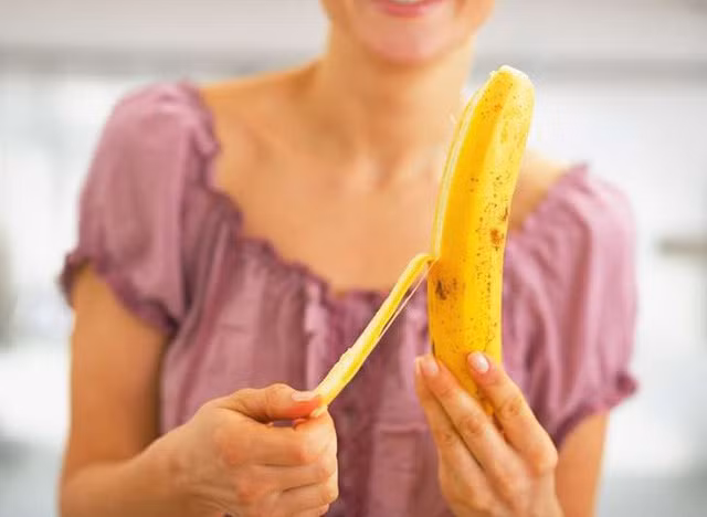 Ăn chuối vào bữa sáng khiến bạn mệt mỏi, buồn ngủ và tiêu hóa kém: Đúng hay sai? ảnh 2