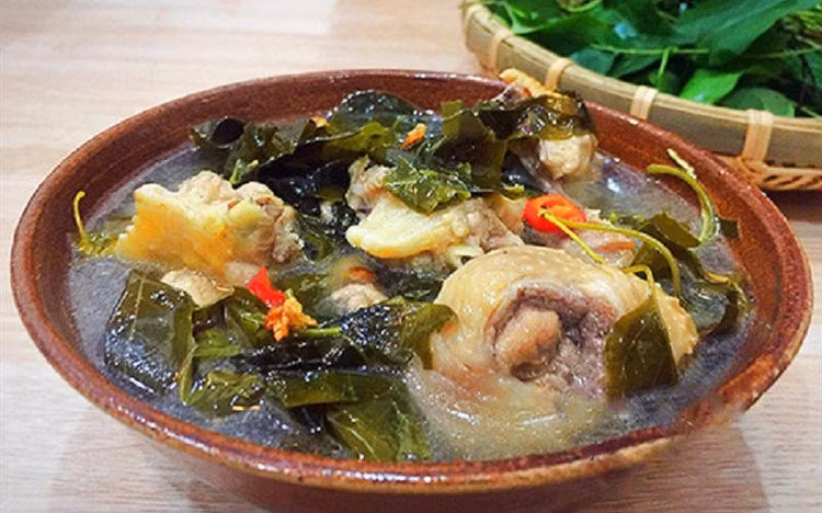 Cách nấu canh gà lá giang ngon đúng điệu, cho mâm cơm ngày lễ thêm mới lạ ảnh 4