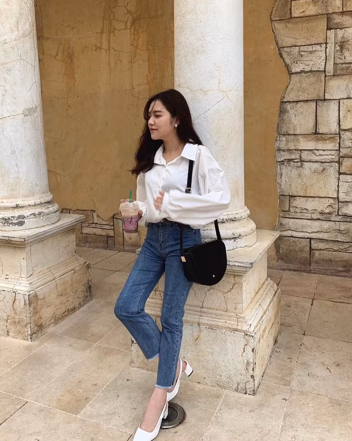 Gợi ý 10 set đồ tuyệt đẹp cho các nàng công sở ảnh 2 Nhìn thì toàn những món đơn giản có sẵn trong tủ đồ, nhưng các nàng cứ học thử ngay đi, đảm bảo bạn sẽ thêm vài phần tự tin khi nhìn mình trong gương.