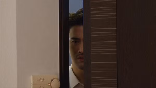 Mới bán hàng online vợ bảo lãi trăm triệu, tôi tò mò về sớm một hôm rồi “đứng hình” với cảnh trước mắt ảnh 1