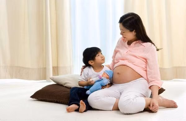 Vướng 1 trong 5 điều này, mẹ không nên vội sinh con thứ 2