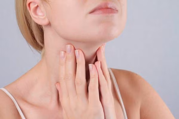 Nổi hạch to ở cổ có thể là dấu hiệu cảnh báo bệnh ung thư