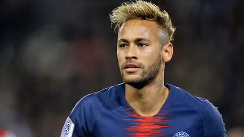 PSG sẵn sàng bán Neymar