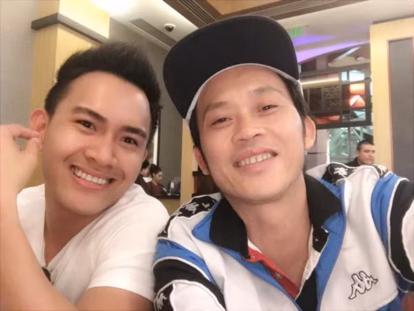 Con trai NSƯT Hoài Linh: Soái ca đẹp trai, tài giỏi nhiều người mê hình ảnh 3 con trai nsut hoai linh: soai ca dep trai, tai gioi nhieu nguoi me hinh anh 3