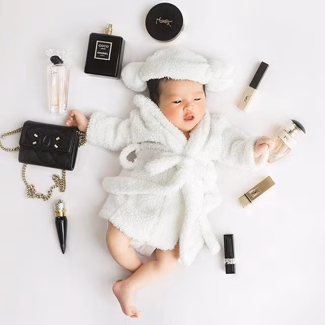 Chưa tròn 1 tuổi mà ba tiểu công chúa nhà sao Việt đã được dự đoán xinh đẹp, sành điệu hơn cả mẹ - Ảnh 2. Chưa tròn 1 tuổi mà ba tiểu công chúa nhà sao Việt đã được dự đoán xinh đẹp, sành điệu hơn cả mẹ - Ảnh 2.