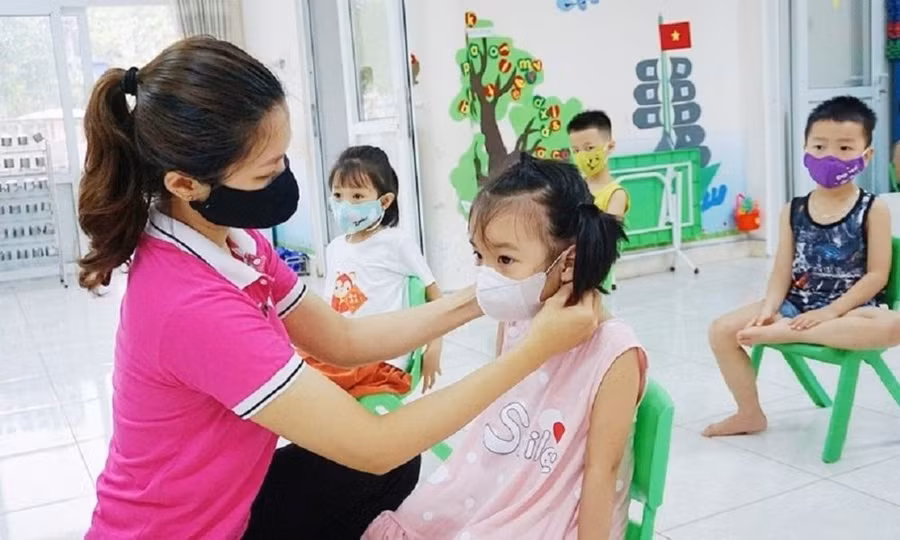 Sở GD&ĐT TPHCM yêu cầu tăng cường phòng chống dịch Covid-19.