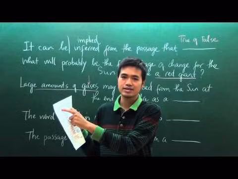 Thầy giáo tiếng Anh Phan Huy Phúc. 