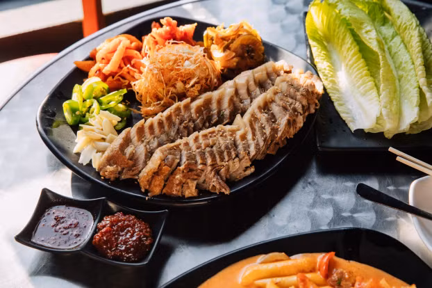 Học công thức này của người Hàn, đảm bảo món thịt luộc sẽ thơm ngon và đưa cơm hơn hẳn 4