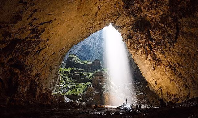 Hé lộ những bí ẩn bên trong hang động lớn nhất thế giới ảnh 1 Hé lộ những bí ẩn bên trong hang động lớn nhất thế giới - ảnh 1