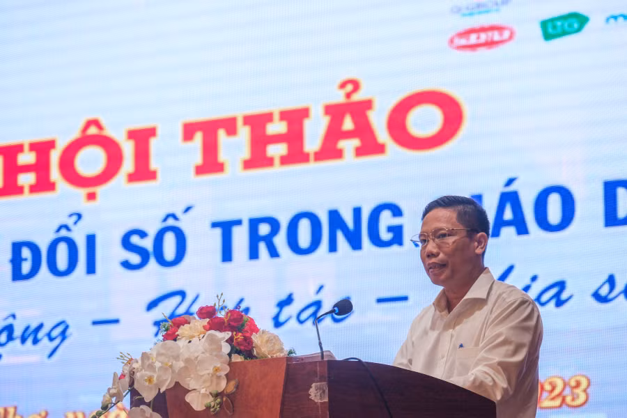 Ông Nguyễn Thực Hiện, Phó Chủ tịch UBND TP Cần Thơ phát biểu chỉ đạo hội thảo.