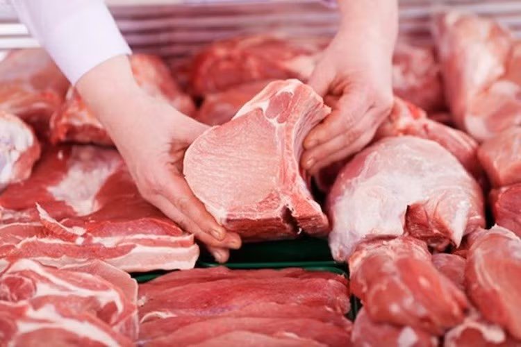 Thịt heo nhập khẩu giá bình quân 26.000 đồng một kg