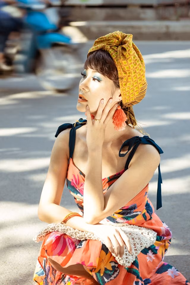 Kim Ngọc chia sẻ do công việc kinh doanh đã ổn định nên cô muốn quay trở lại với màn ảnh cho đỡ nhớ nghề nên đã chủ động nhắn tin cho các nhà sản xuất đánh tiếng và mong sẽ được giao vai phù hợp. Cô vợ đánh ghen văn minh với Huệ trong