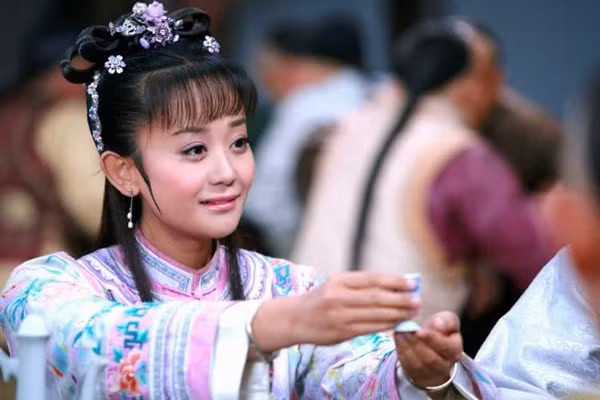 3 nữ chính xấu nhất phim Quỳnh Dao giờ ra sao? ảnh 6 3 nữ chính xấu nhất phim Quỳnh Dao giờ ra sao? ảnh 6