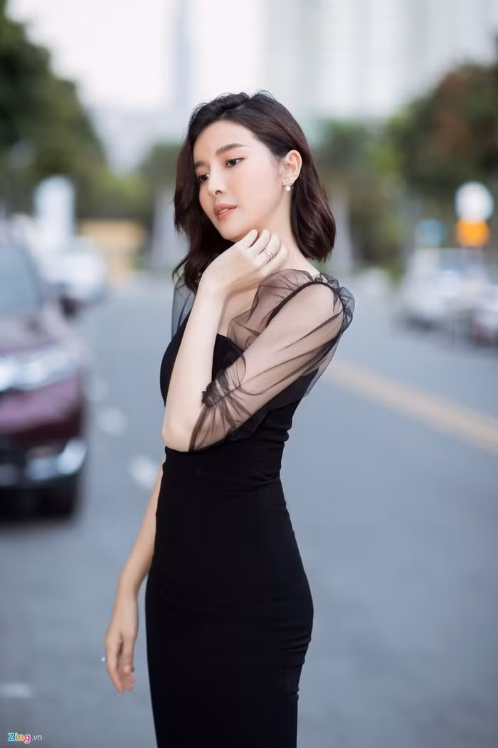 Cao Thái Hà: "Ở nhà chục tỷ đồng, đi xe sang nhưng tôi không vui" ảnh 5