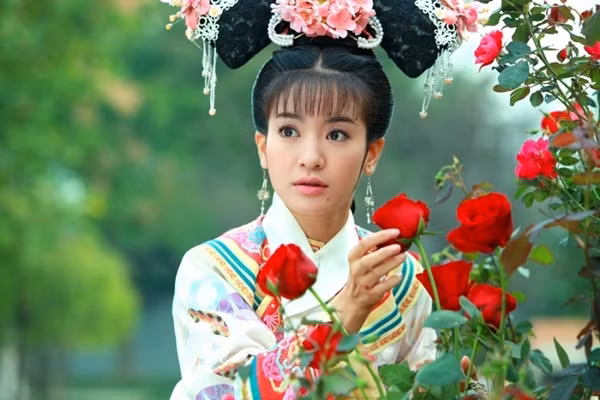 3 nữ chính xấu nhất phim Quỳnh Dao giờ ra sao? ảnh 10 3 nữ chính xấu nhất phim Quỳnh Dao giờ ra sao? ảnh 10