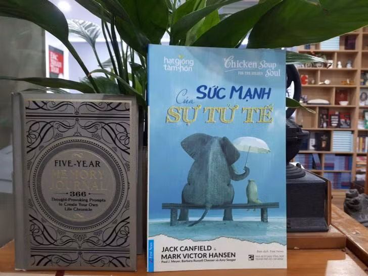 17 trang hồi ức về tình yêu thương từ tai nạn kinh hoàng của thuyền phó tàu Titanic ảnh 2