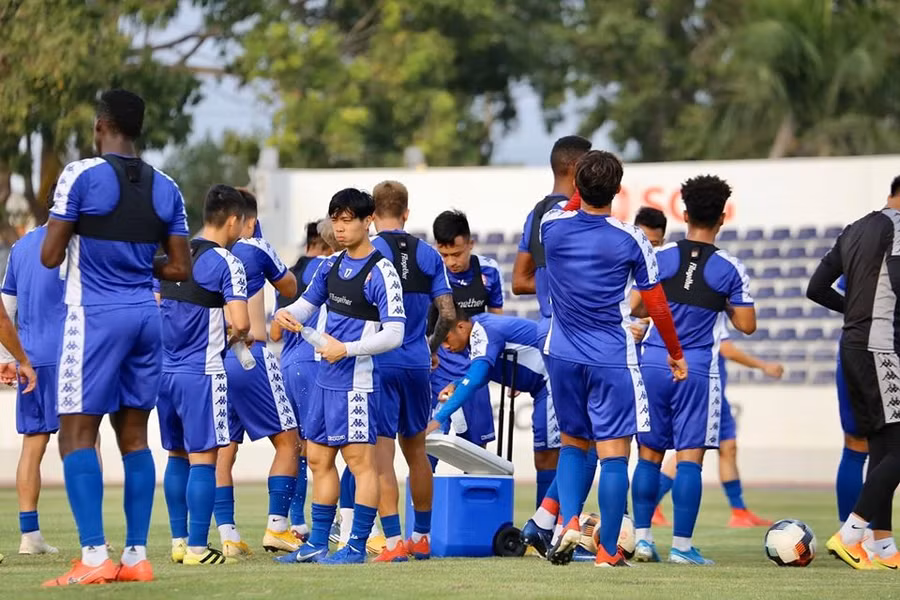 Đội TP.HCM đang tập huấn tại Vũng Tàu để chuẩn bị cho mùa giải mới.