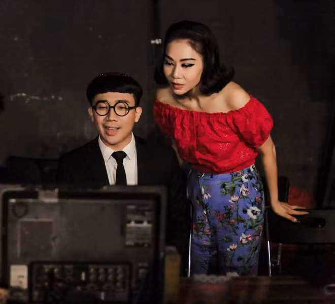 Trấn Thành và Thu Minh.