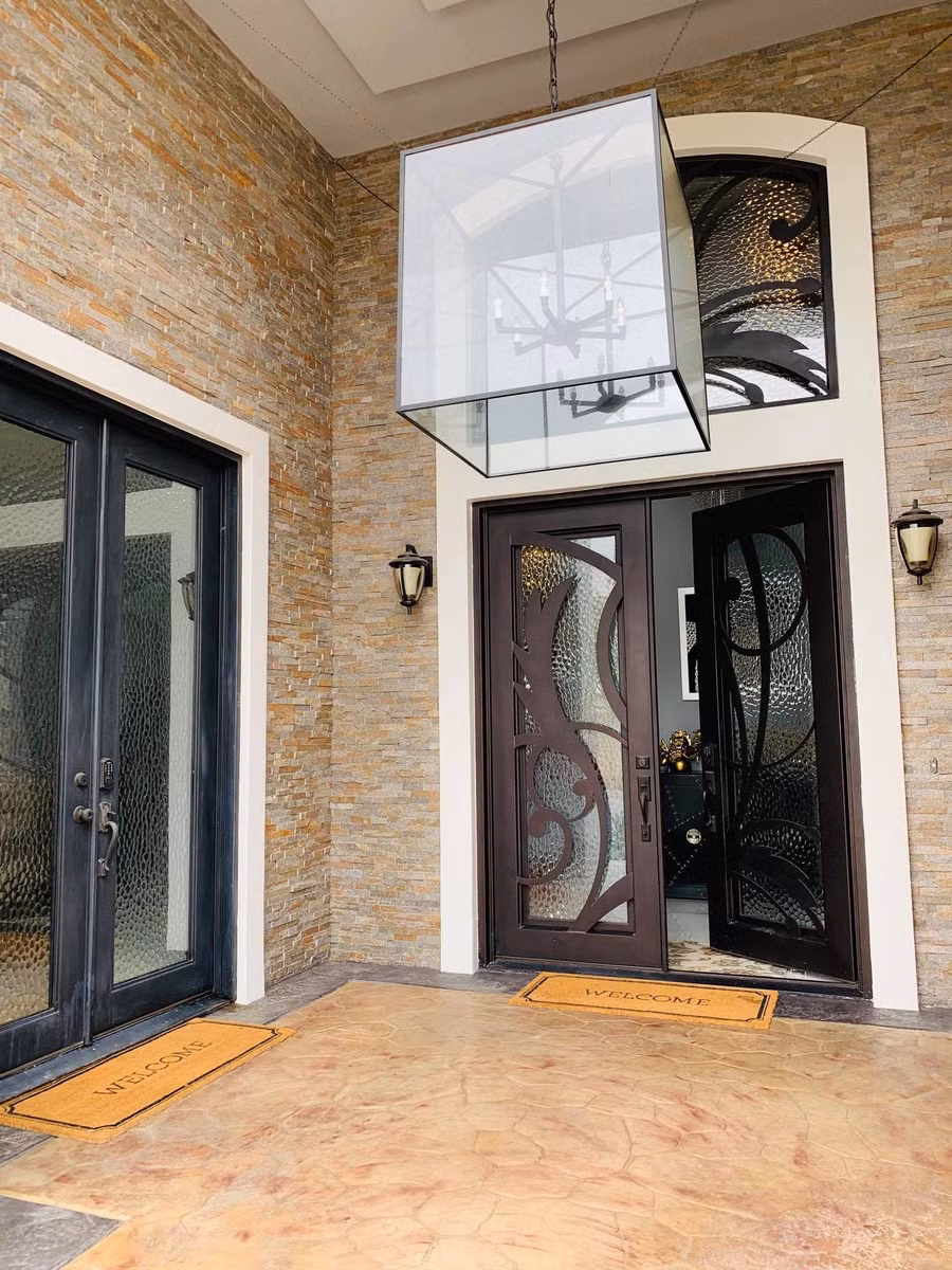 Căn biệt thự có diện tích 400m2. Căn biệt thự có diện tích 400m2.