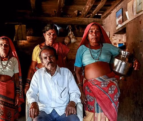 ky la: ngoi lang ma dan ong lay nhieu vo chi vi 