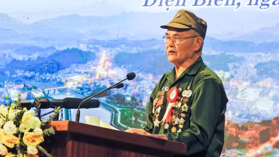Chiến sĩ Điện Biên Bùi Kim Điều kể chuyện tham gia Chiến dịch Điện Biên Phủ. Chiến sĩ Điện Biên Bùi Kim Điều kể chuyện tham gia Chiến dịch Điện Biên Phủ.