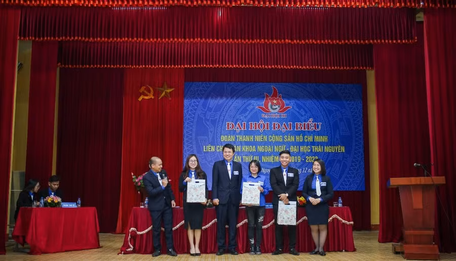Chia tay các đồng chí nhiệm kỳ 2017 – 2019.