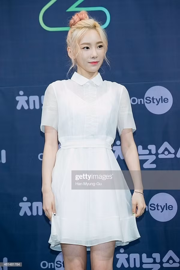 30 tuổi mà không biết mặc gì cho trẻ trung, hãy học hỏi Taeyeon - SNSD ảnh 3 Empty