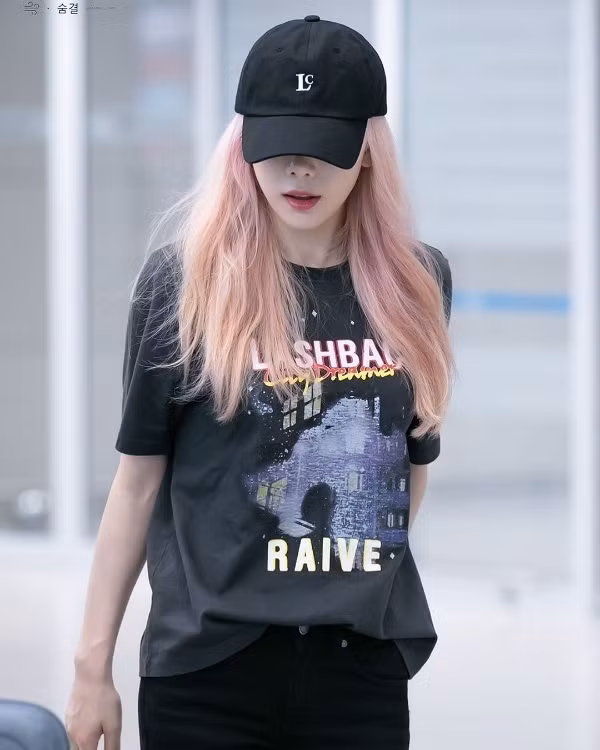 30 tuổi mà không biết mặc gì cho trẻ trung, hãy học hỏi Taeyeon - SNSD ảnh 1 Empty