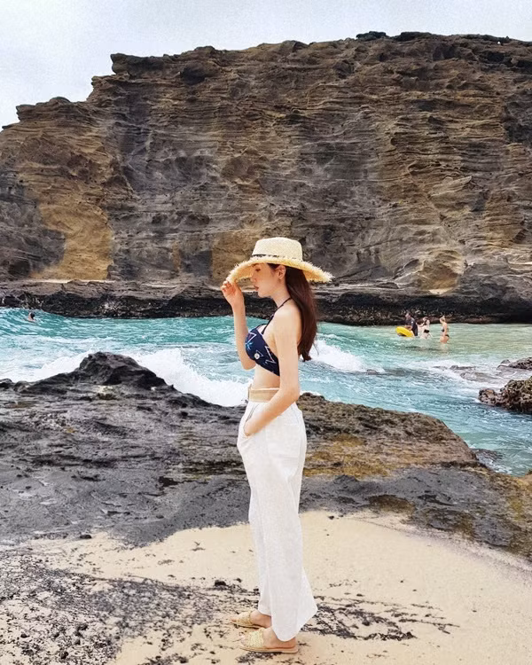 Đi biển cứ lên đồ như vậy đảm bảo đăng ảnh “sống ảo” hút nghìn like