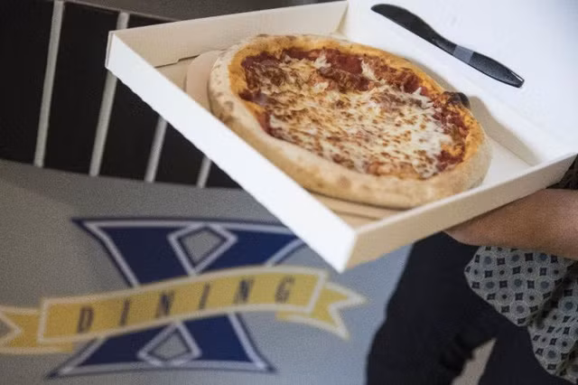 Độc đáo máy rút… bánh Pizza tự động ảnh 5