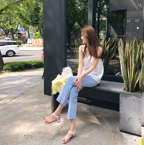 cu bao mua he la ac mong, do la boi chi em bo qua 4 mau ao mat ruoi nay - 2