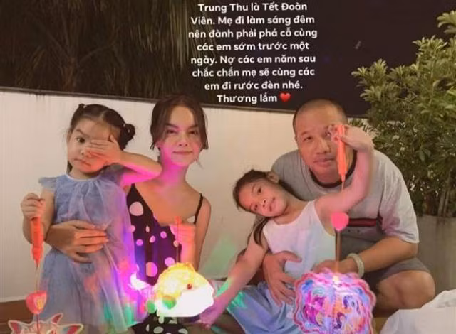 Phạm Quỳnh Anh và Quang Huy hội ngộ đón Tết trung thu cùng các con.