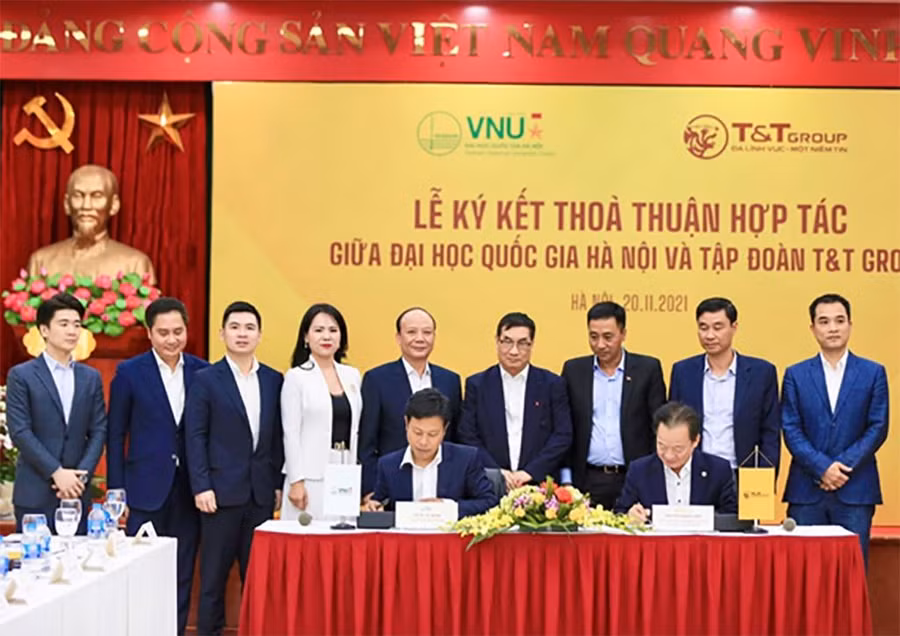 Tập đoàn T&T Group và ĐHQGHN ký kết thỏa thuận hợp tác chiến lược và toàn diện Tập đoàn T&T Group và ĐHQGHN ký kết thỏa thuận hợp tác chiến lược và toàn diện