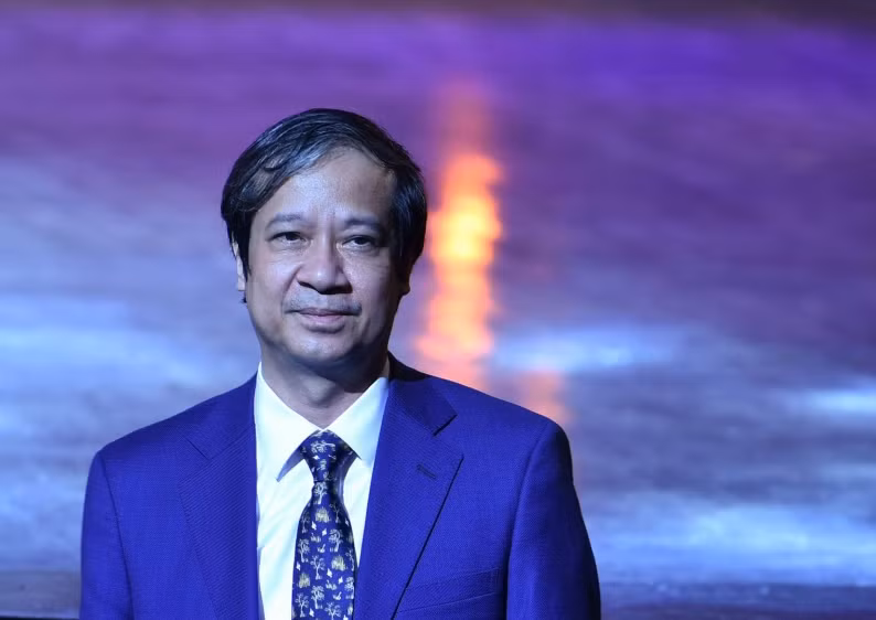 Ông Nguyễn Kim Sơn, Ủy viên Ban chấp hành Trung ương Đảng, Bộ trưởng Bộ Giáo dục và Đào tạo.