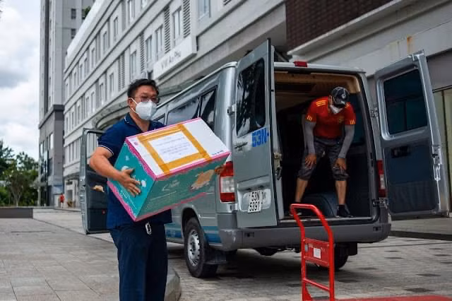 Động lực giúp Th.s Phùng Quán và lực lượng tình nguyện của ĐHQG TPHCM vượt qua áp lực, khó khăn, mệt mỏi chính là sự sẻ chia và trách nhiệm với cộng đồng