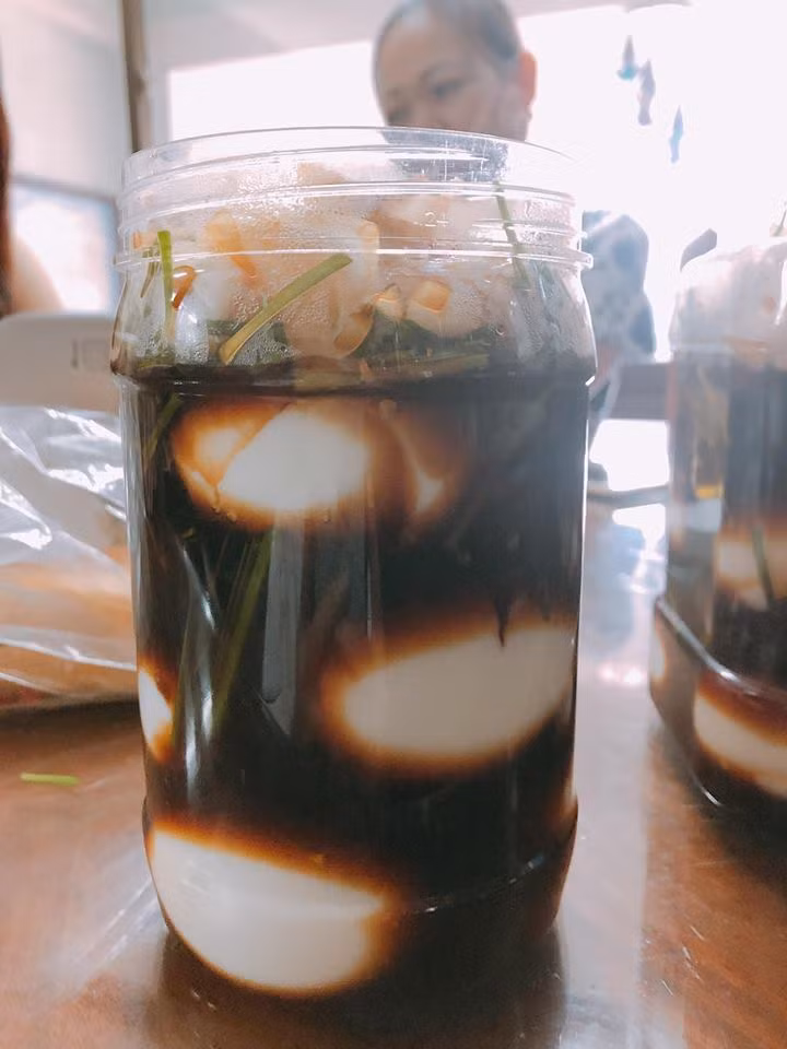 Cách làm trứng ngâm xì dầu ngon cơm mà lại để được lâu cho một tuần bận rộn ảnh 2