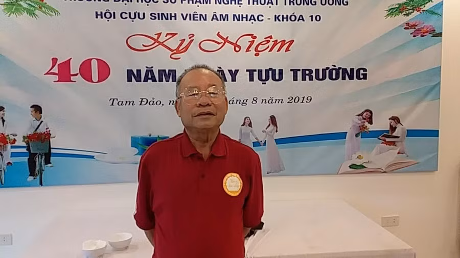 Nhạc sĩ Tống Đức Cửu dự lễ kỷ niệm 40 năm ngày tựu trường