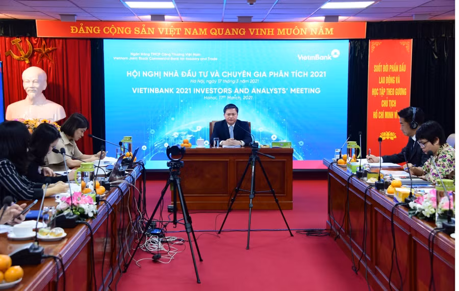 Hội nghị Nhà đầu tư và Chuyên gia phân tích năm 2021 được VietinBank tổ chức sáng ngày 17/3/2021 tại Hà Nội.