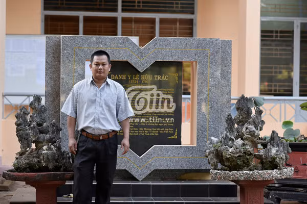 Thầy Bùi Mai Cảnh -&nbsp;chủ nhiệm H
