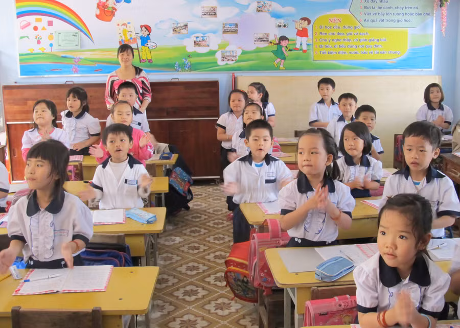 Các nhà trường chủ động xây dựng và tổ chức hoạt động tập thể nhằm cuốn hút học sinh sau kỳ nghỉ Tết