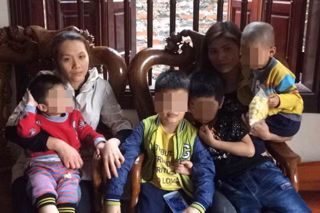 Vụ trao nhầm con ở Ba Vì: Bệnh viện và 2 gia đình sẽ làm việc để tìm phương án đền bù