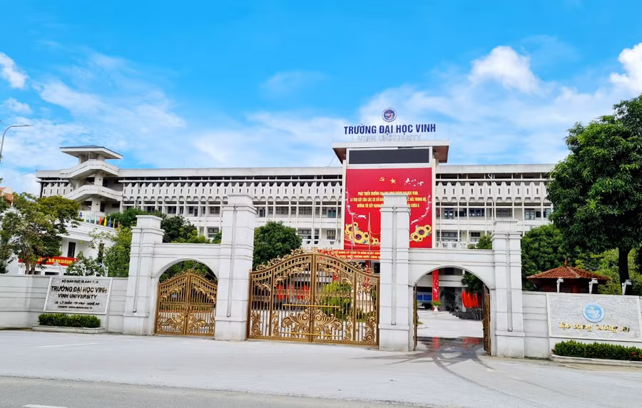 Trường Đại học Vinh (Nghệ An).