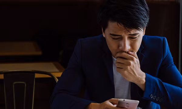 Thấy vợ sắp cưới bước vội ra khỏi phòng khám thai, tôi háo hức hỏi bác sĩ về đứa bé nào ngờ lại nhận được một gáo nước lạnh - Ảnh 2.