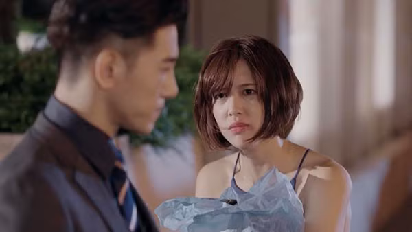 Em hay xét nét chồng cũng vì có bầu, tâm trạng không ổn định. (Ảnh minh họa).