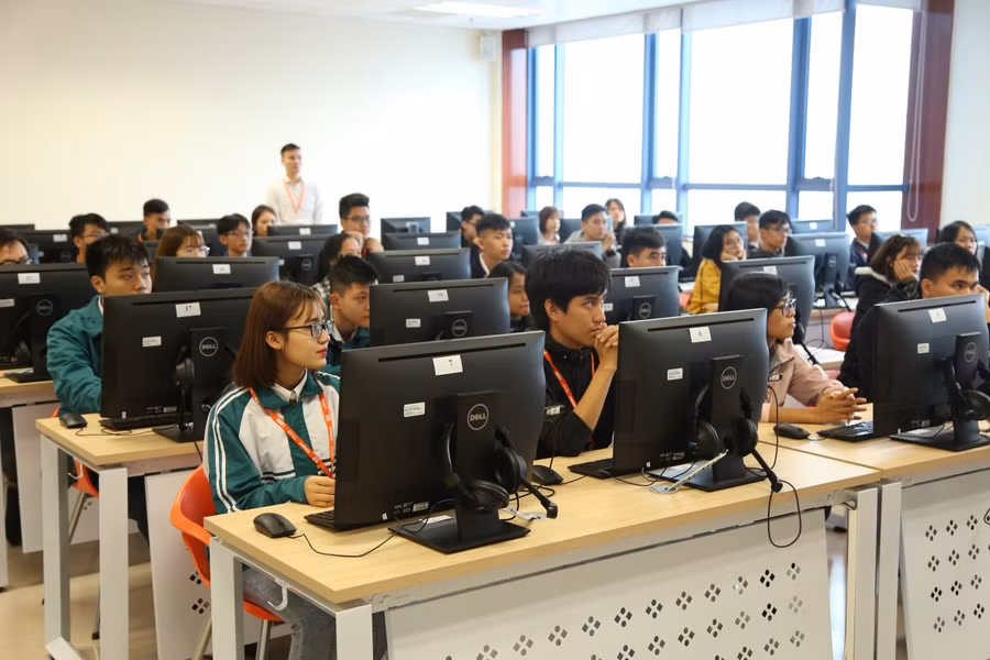 Cuộc thi MOSWC là hoạt động ý nghĩa thúc đẩy phong trào học tập tin học trong hệ thống nhà trường theo chuẩn quốc tế, góp phần nâng cao chất lượng nguồn nhân lực của Việt Nam