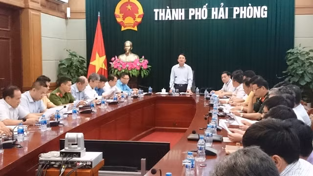 Ông Lê Khắc Nam (phó chủ tịch UBND thành phố Hải Phòng) phát biểu chỉ đạo cuộc hop, ảnh: cttđt